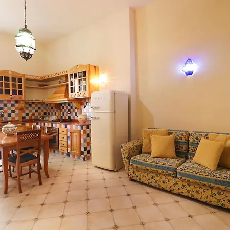 Dimora Cariddi Al Centro Storico Сasa de vacaciones *