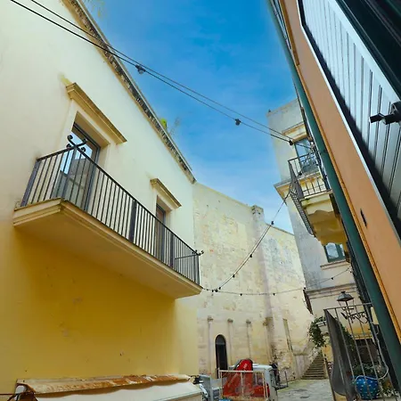 Сasa de vacaciones Dimora Cariddi Al Centro Storico Otranto